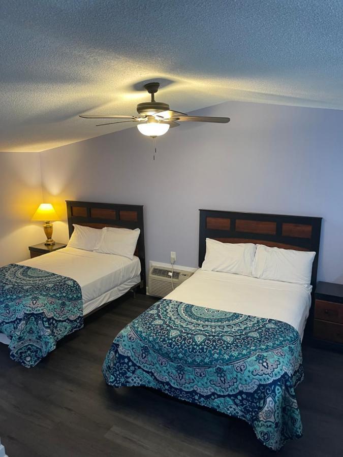 Caribbean Club Resort Lake Delton Extérieur photo